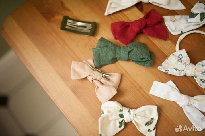 Заколка резинка бантик для девочки