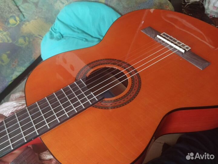 Гитара yamaha c40 4/4 классическая нейлон