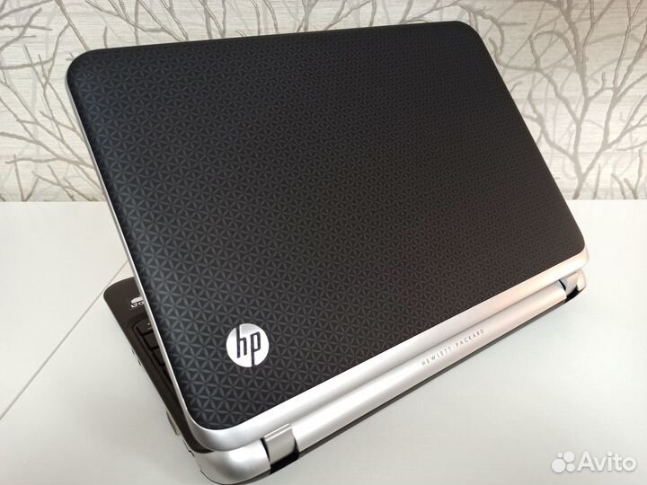 Нетбук HP Pavilion dm1 2/4/SSD