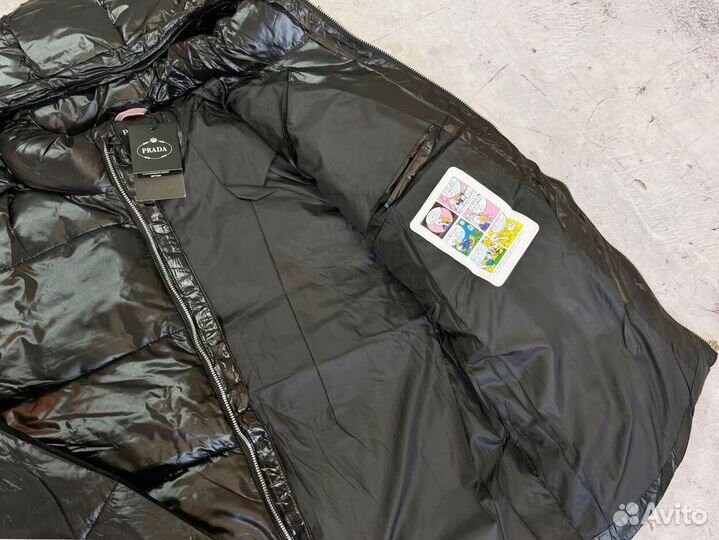 Зимние куртки Prada