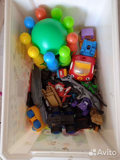 Игрушки для мальчика