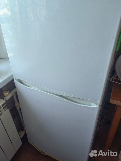 Холодильник на запчасти