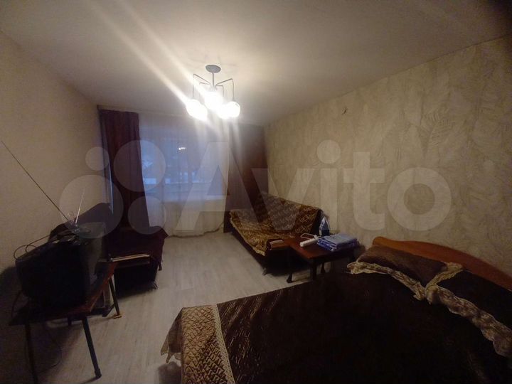 1-к. квартира, 32 м², 1/5 эт.