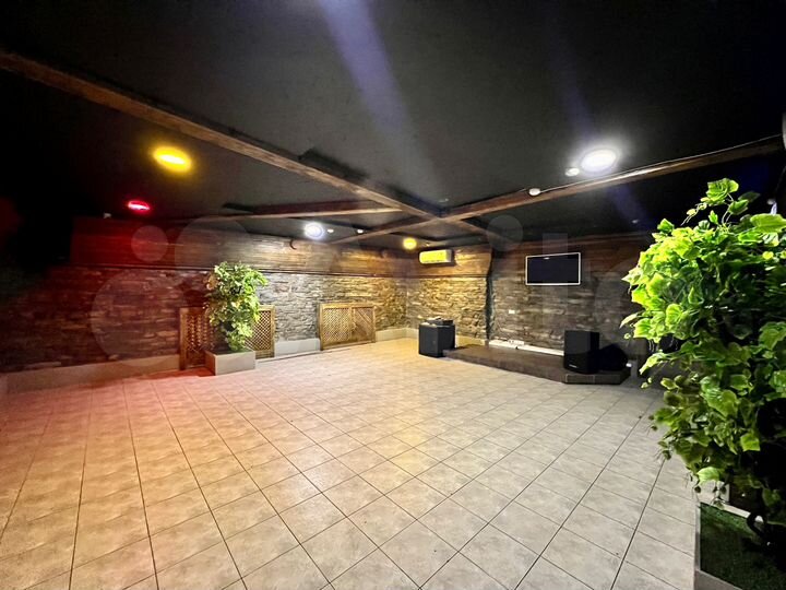 Свободного назначения, 230 м²