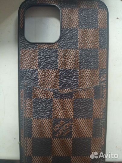 Чехол на iPhone 12