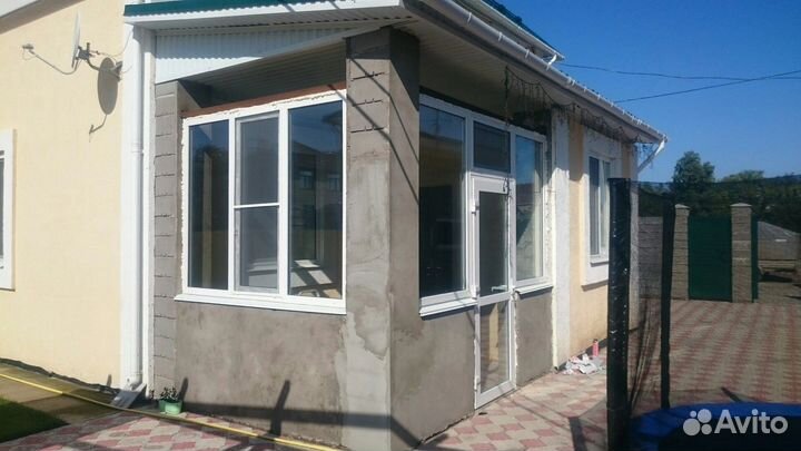 Пластиковые двери и окна под ключ(арт. v 499302)