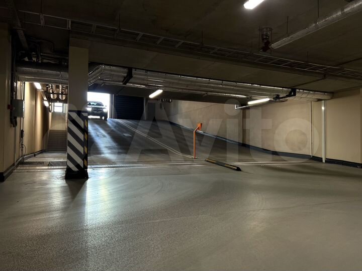 Машиноместо, 15 м²