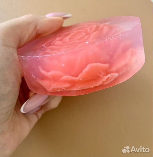 Мыло ручной работы с цветами