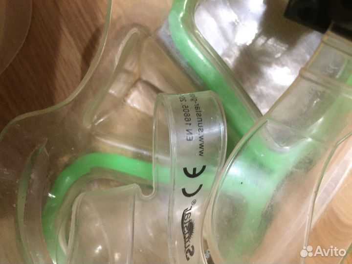 Очки для плавания