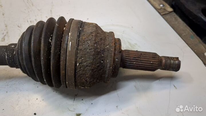 Полуось правая передняя Mitsubishi Outlander