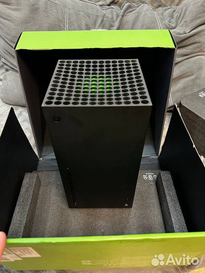 Консоль Xbox Series X