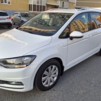 Volkswagen Touran 1.6 MT, 2017, 235 000 км, с пробегом, цена 1 600 000 руб.