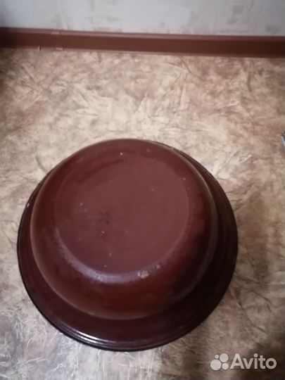 Новый Два эмалированных больших Таза СССР