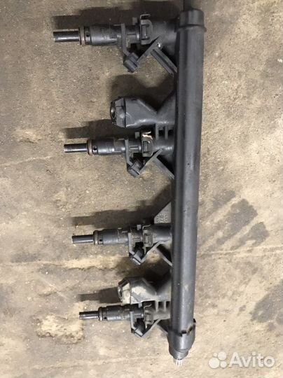 Форсунки 1.6 ер6 Пежо 207