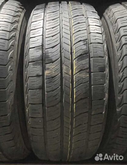 Kumho Road Venture APT KL51 235/60 R16 104R
