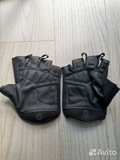 Спортивные перчатки мужские