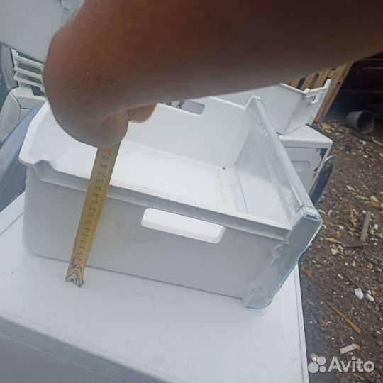 Ящики и полки для холодильника bosch