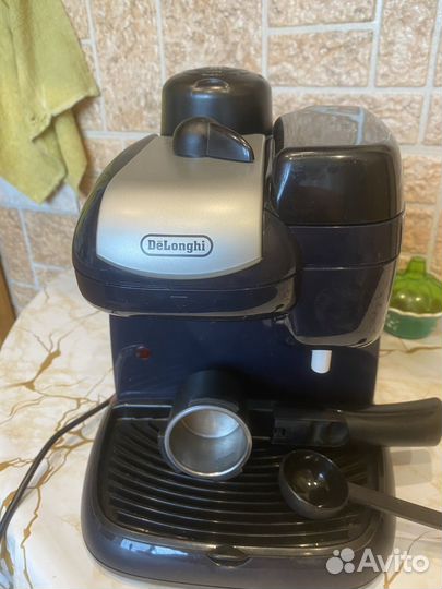 Кофеварка delonghi