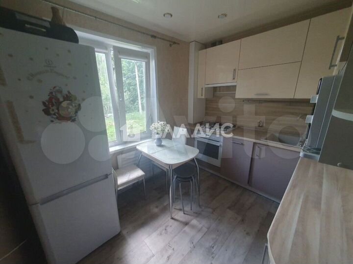 3-к. квартира, 58 м², 1/9 эт.