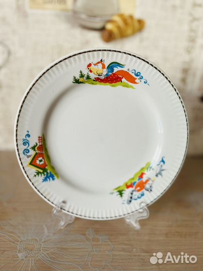 Детская тарелка красный факел