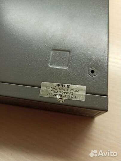 Коммутатор свитч D-link DES-1016D