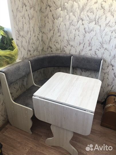 Кухонный уголок новый