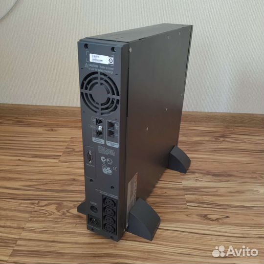 APC Smart-Ups sc1500i без акб