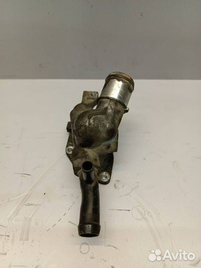 Фланец (тройник) системы охлаждения Hyundai рест