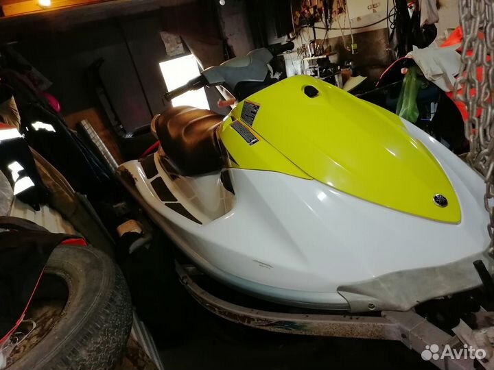 Yamaha VX700