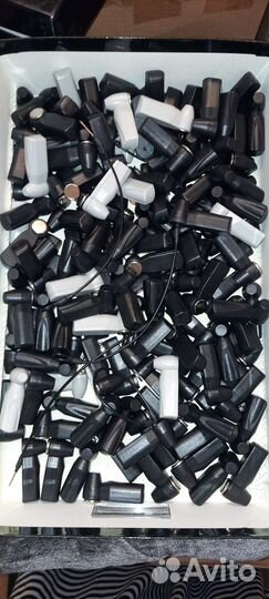 Антикражный магнитный датчик чёрный белый