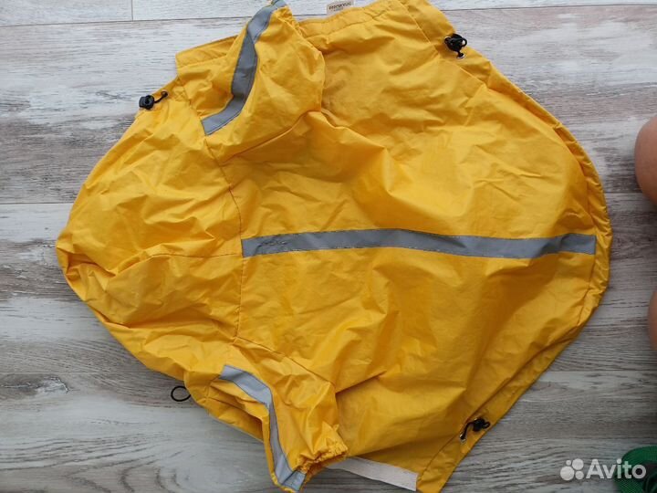 Дождевик для собак средних пород