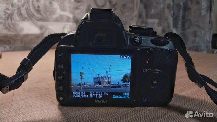 Зеркальный фотоаппарат Nikon d3100