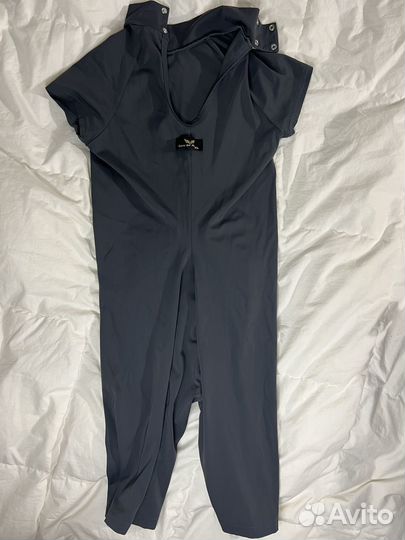 Комбинезон спортивный