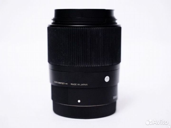 Sony a6000 grey + Объектив Sigma DN 30mm f/1.4 DC