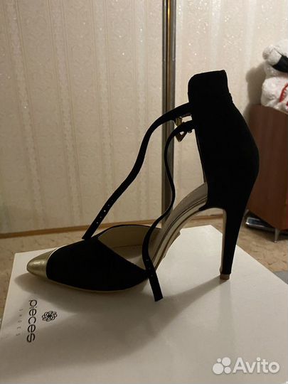 Туфли женские