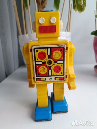 Игрушка заводная, робот 70 - 80 годы СССР. Рабочий