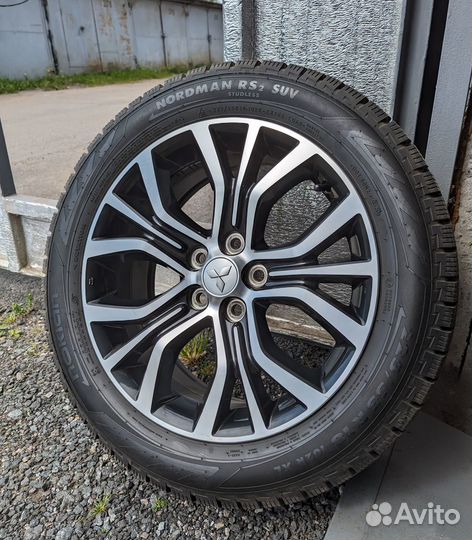 Колеса зимние на Mitsubishi Outlander r18