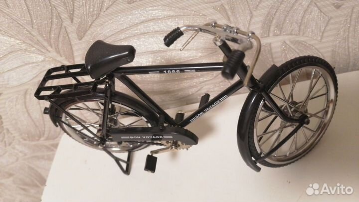 Велосипед модель подарок велосипедисту