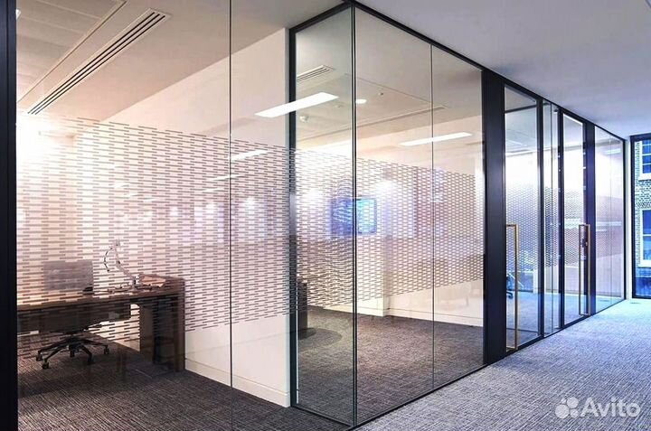 Стеклянные офисные перегородки