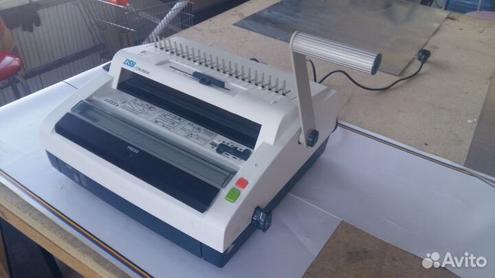 Комбинированный переплетчик/брошюровщик