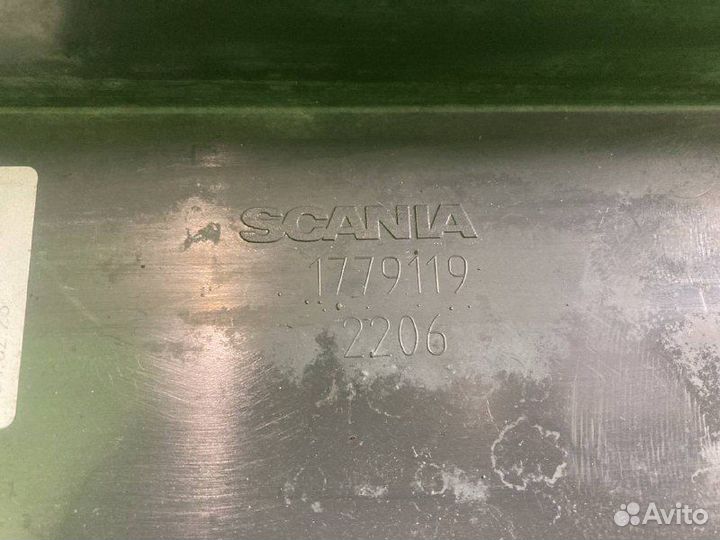 Накладка подножки scania P340