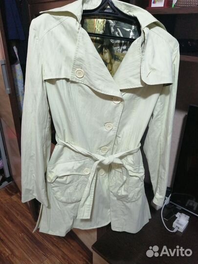 Плащ женский