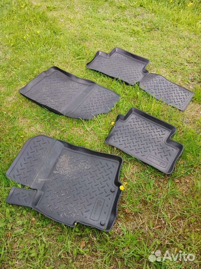 Автомобильные коврики Mitsubishi Lancer