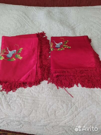 Покрывало с наволочками винтажное вьетнамское