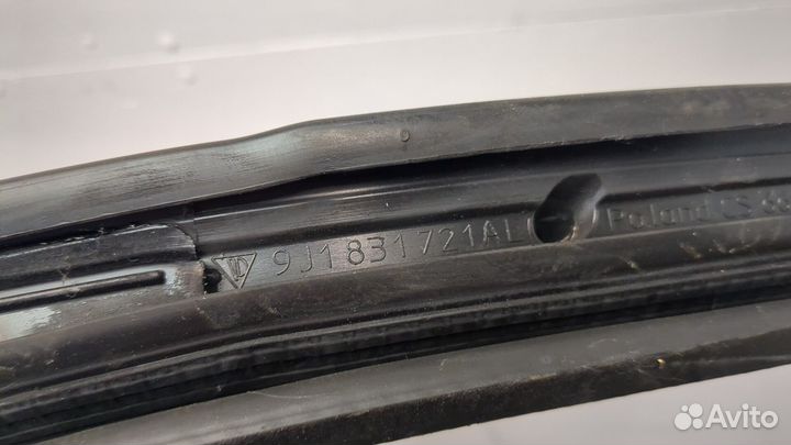 Уплотнитель Porsche Taycan 2019 –, 2020