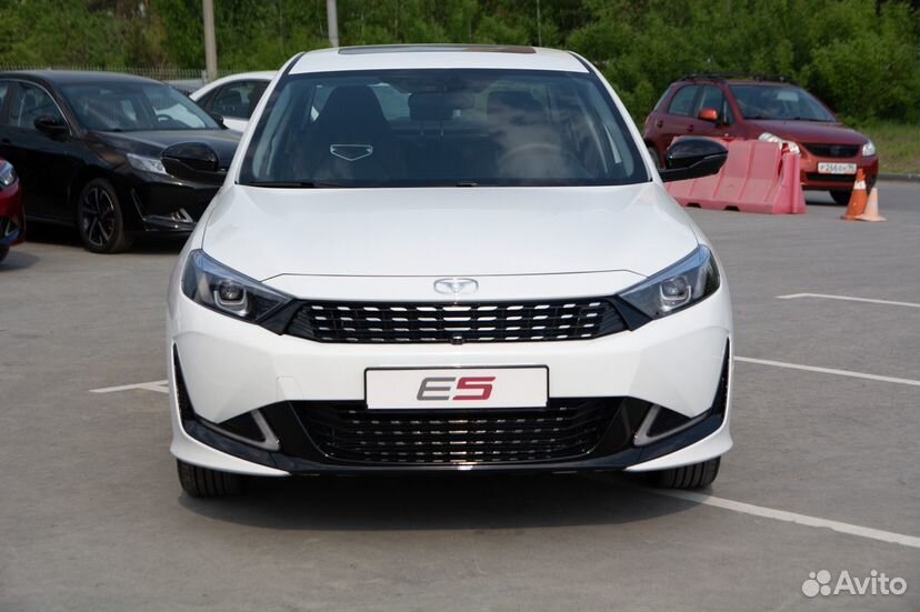 Kaiyi E5 1.5 CVT, 2023