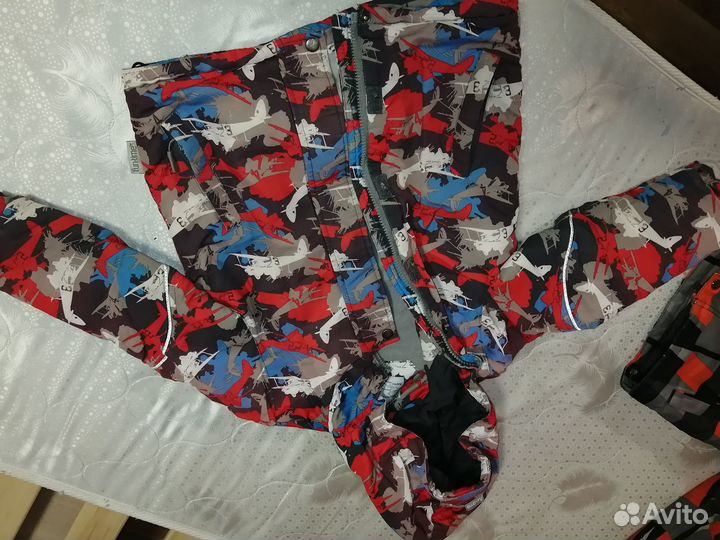 Куртка 116р.Huppa