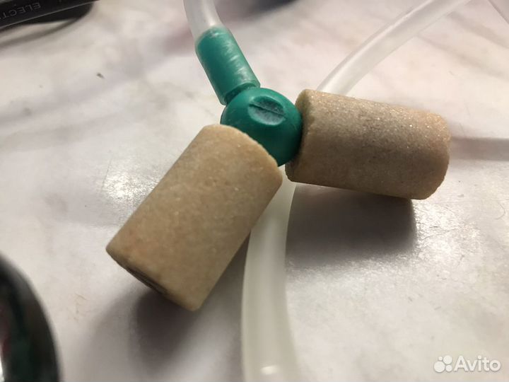 Компрессор aquael AP-100 (Акваэль) 100л/ч 2.5Вт