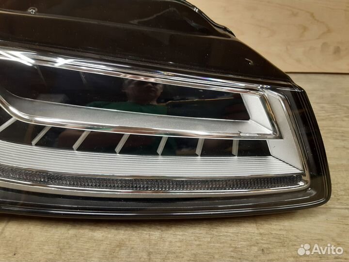 Фара правая Audi A8 2013-2017