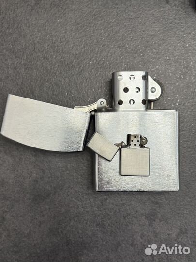 Большая зажигалка zippo как у жорика вартанова